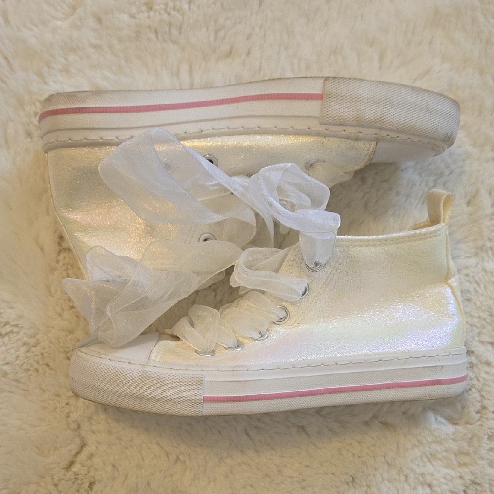 Girls White Iridescent High-Top Sneakers with Sheer Ribbon Laces - Picture 2 of 7
